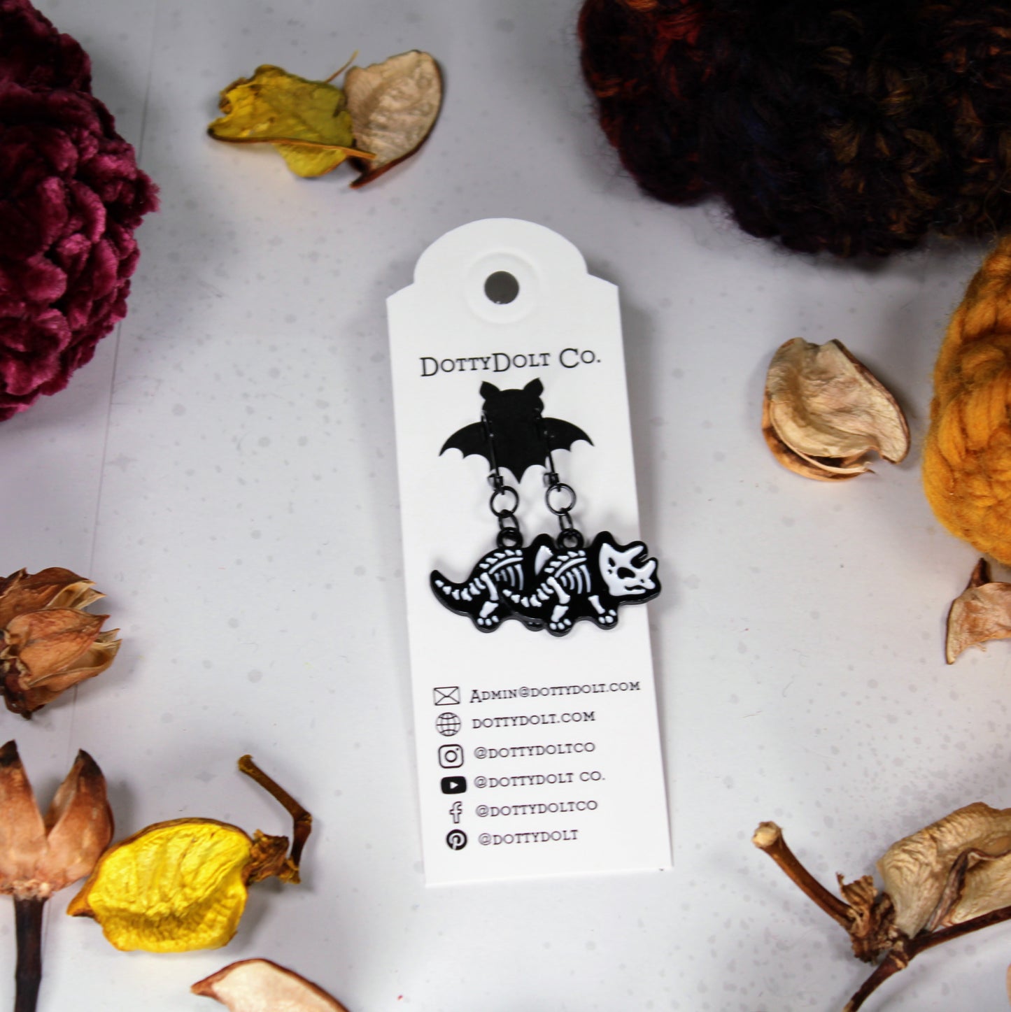 "Triceratops Dino" - Bones