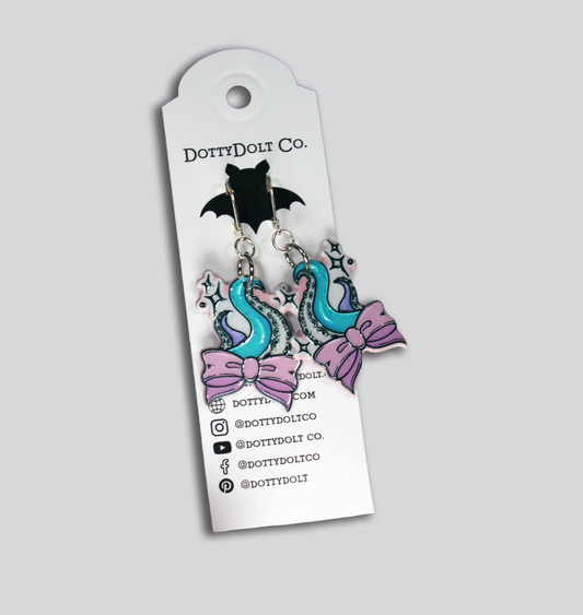 "Bows & Tentacles" - Tentacle