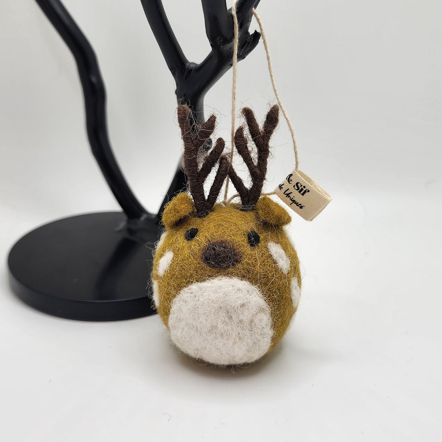 "Reindeer" - Gry and Sif