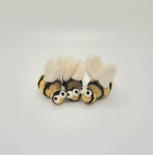 "Bees!" - Gry and Sif